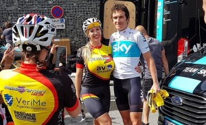 La federación inglesa expulsa a un club ciclista integrado por estrellas del porno