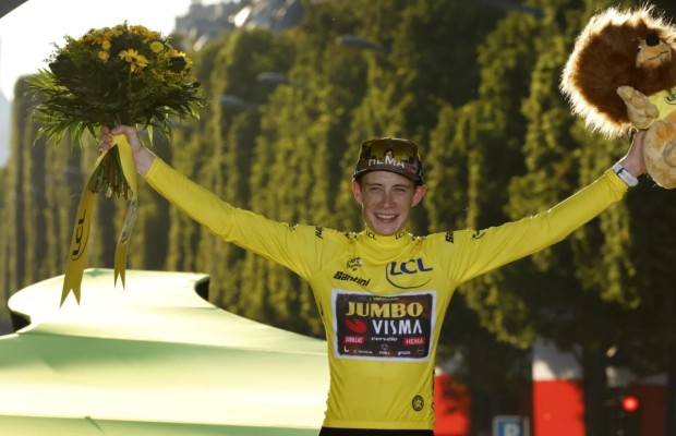 Jumbo-Visma secures Vingegaard until 2027 and announces it in an AI-created video