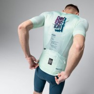 Gobik DIMENSION: Arcade aesthetics comes to cycling