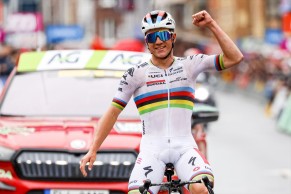 Evenepoel wins Liège-Bastogne-Liège, Pogacar ends up in hospital