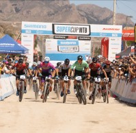 David Campos y Bec Henderson ganan en casa de Valero