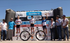 David Campos y Bec Henderson ganan en casa de Valero