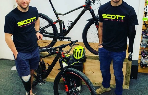 Dos veteranos amputados de Afganistan tomarán la salida de la Cape Epic 2019
