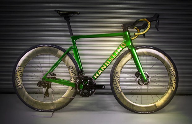Carbon with color, these are the first wheels with this material