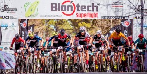 Anton Sintsov y Loana Lecomte ganan el Superprestigio MTB Biontech de Cofrentes