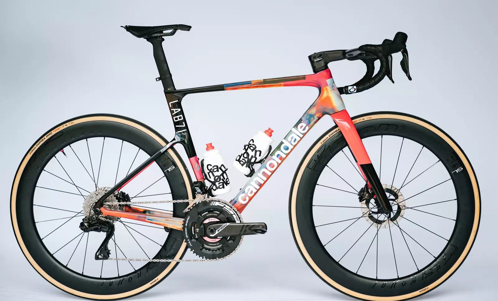 Al detalle la Lab71 SuperSix EVO del EF Education-EasyPost para el Giro ...