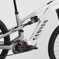 Canyon presenta novedades en su gama E-MTB