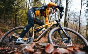 New ZFS-5, Cervélo introduces its first full-suspension mountain bike