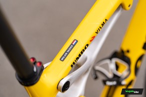 Milan Vader takes advantage of a UCI legal loophole and converts his Cervélo to a hardtail for the Short Track of Nove Mesto