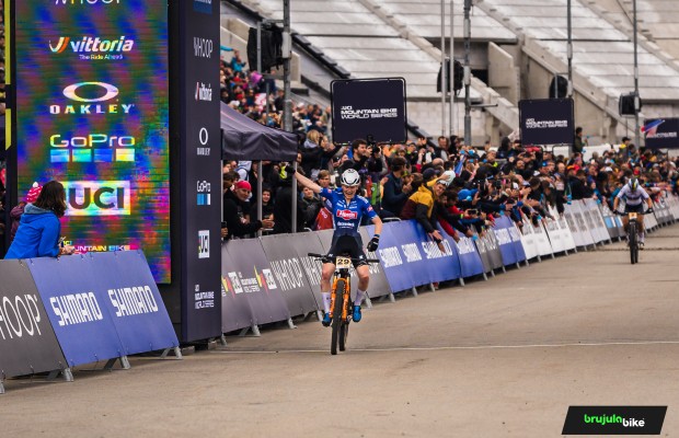Pieterse le gana el duelo a Ferrand-Prevot y se lleva la Copa del Mundo XCO de Nove Mesto