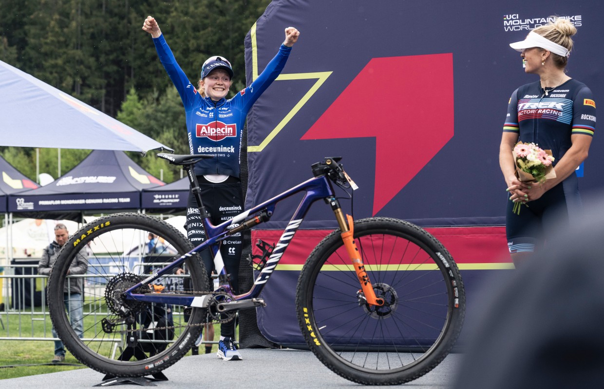 Puck Pieterse, the total cyclist who stole all the attention in Nove Mesto