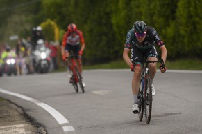 Nico Denz wins stage 12 of the Giro d'Italia
