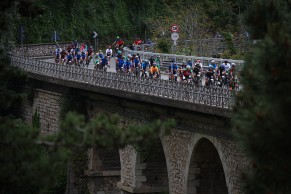 This was our experience in the Giro pedaling for the Yamaha team