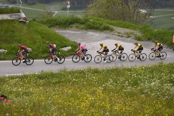 Einer Rubio da la victoria a Movistar en la capada etapa reina del Giro ...