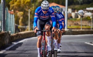 Van der Poel actualiza su calendario para preparar el Tour