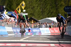 Zana beats Pinot while Roglic and Thomas gain 20 seconds on Almeida