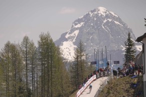 Primoz Roglic takes the thorn out of La Planche des Belles Filles and is virtual winner of the Giro d'Italia 2023