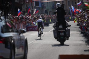 Primoz Roglic takes the thorn out of La Planche des Belles Filles and is virtual winner of the Giro d'Italia 2023
