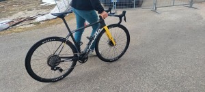 Roglic and his single chainring problem