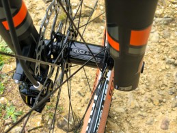 Al detalle la Protek 29 FSTeam con la que Vlad Dascalu ganó la Copa del Mundo del Nove Mesto