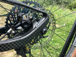 Al detalle la Protek 29 FSTeam con la que Vlad Dascalu ganó la Copa del Mundo del Nove Mesto