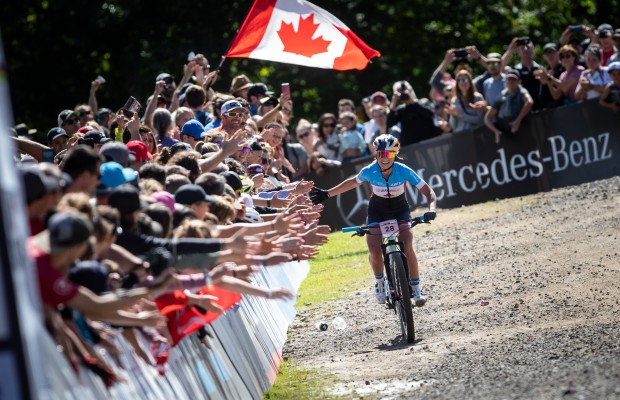 Emily Batty retires: "I announce my retirement from professional mountain biking"