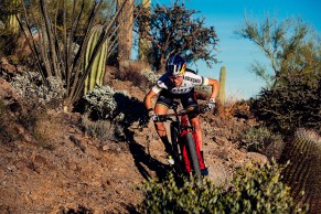 raices-kate-courtney-mtb