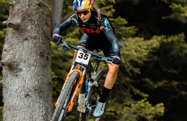 Rocío del Alba García se fractura la clavícula en Lenzerheide y será duda en las próxima pruebas de Copa del Mundo