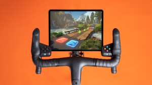 Convierte tu bici en una videoconsola con estos mandos de Zwift
