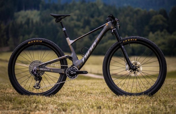 SCOTT Spark 34: a very special edition to commemorate the World Cup victories record