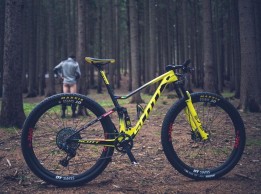 The new Schurter's Scott Spark bike for the Nove Mesto World Cup in detail, take a close look to the picture