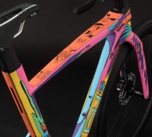 Espectacular BH Aerolight x Raisa Alava