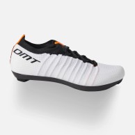 Our selection of the best road cycling shoes 2025