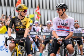 UAE takes the first yellow jersey of the Tour de France 2023. Enric Mas retires