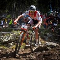 Dumoulin and Van der Poel will not share team