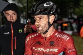 Thomas Champion y Natalia Fischer se llevan la Flash Stage de la Asturias Bike Race 2019
