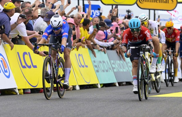 Segunda victoria consecutiva para Philipsen a las puertas de los Pirineos