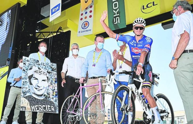 Qué le está pasando a Van der Poel en el Tour de Francia