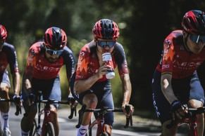 Kwiatkowski, the old rocker wins again in the Tour de France