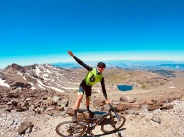 What are the benefits of training in altitude?