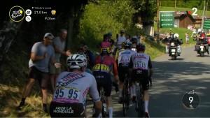 Carlos Rodriguez signs the third Spanish victory while Pogacar and Vingegaard once again show maximum equality