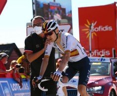 Quién es Carlos Rodríguez y cómo ha llegado a pelear por el podio del Tour