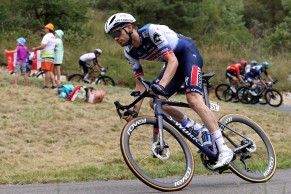 Matej Mohoric gives Bahrain-Victorious another stage win in this Tour