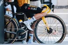 The SRAM Red AXS wins its first Tour