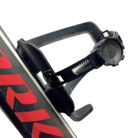 Este portabidón ajustable admite cualquier tamaño de botella