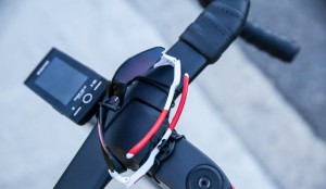 kool-billy-pinza-gafas-sol-ciclistas