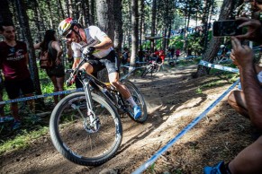 Henrique Avancini wins the Short Track of the Vallnord World Cup 2019