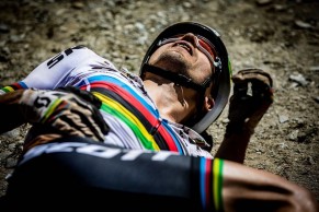 Nino Schurter claims his throne by winning the Vallnord World Cup 2019