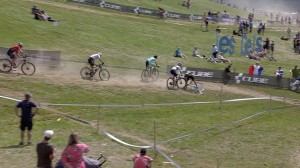 Nino Schurter wins again in the World Cup of Les Gets 2019