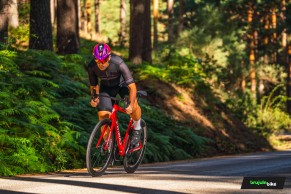 We test the new Specialized Tarmac SL8: back to a forgotten lightness and agility